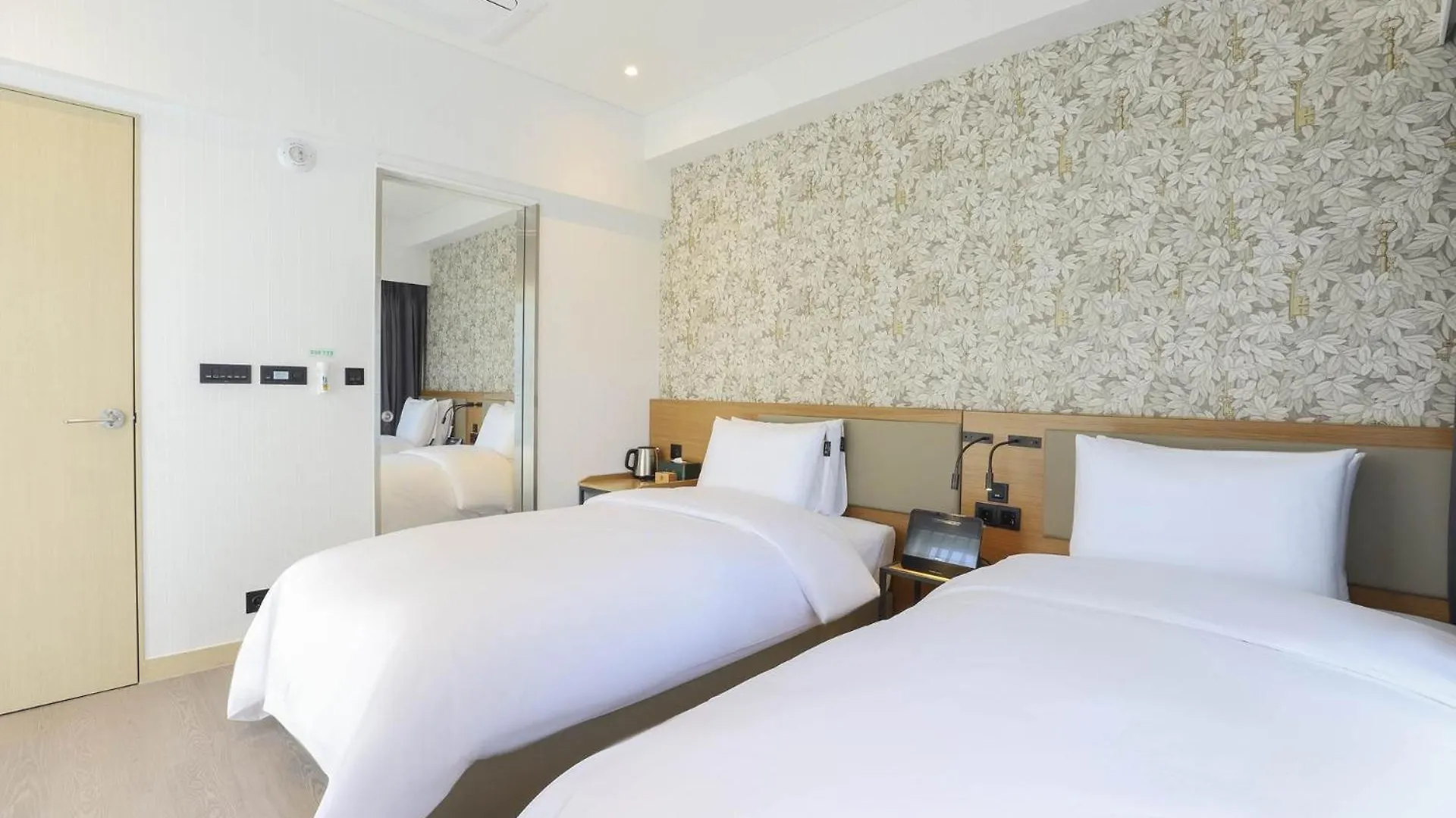Brown Dot Hotel Haeundae Busan